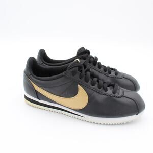 Nike Cortez Sneakers Womens 8.5 Black Gold Shoes Leather Classic Retro 807471